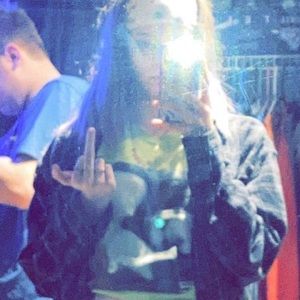 Meet your Posher, Sage